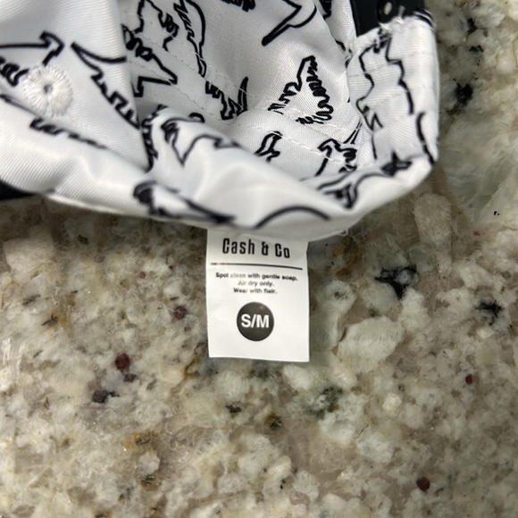 Cash & Co. Hat - Picture 3 of 3